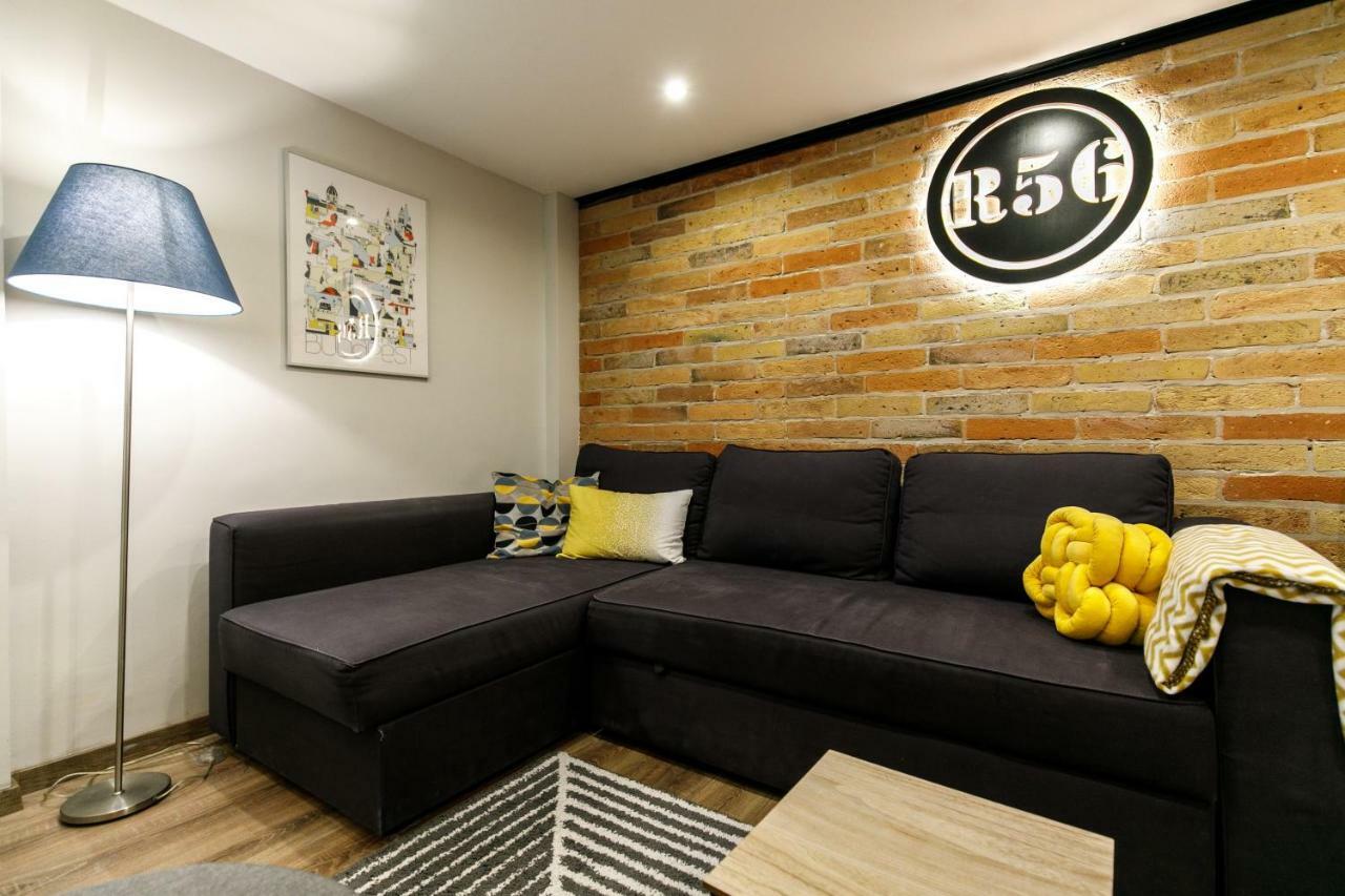 R56 Apartment, Budapest